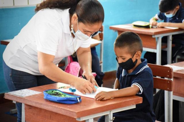 Paraguay retoma las clases presenciales