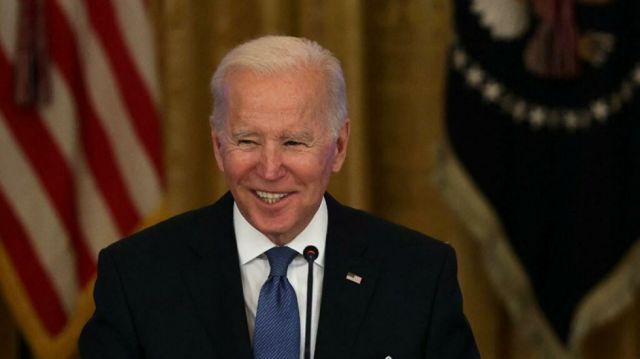 Biden entrevista 3 candidatas a Corte Suprema de EEUU