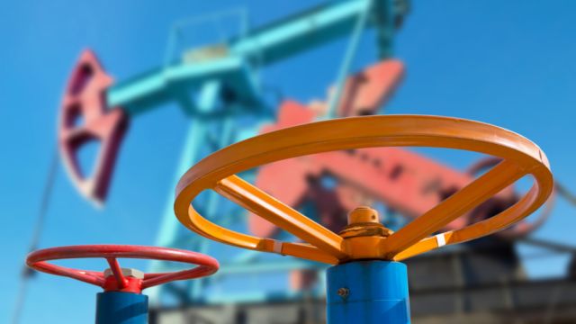 EE.UU. anuncia la prohibición a las importaciones de petróleo y gas rusos
