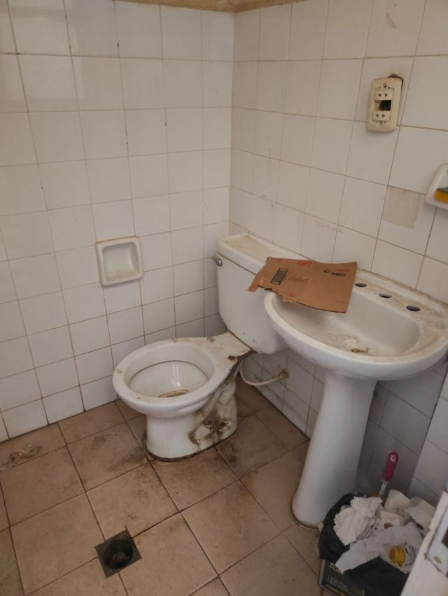 Denuncian abandono de oficinas del Servicio de Emergencia Médicas de Tarija (Fotos)