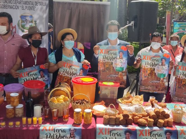 Alcalde propone exportar el durazno de Tomayapo 