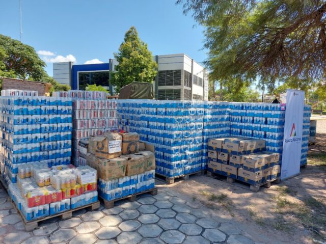 Destruyen 58 toneladas de bebidas comisadas en carnaval en Yacuiba