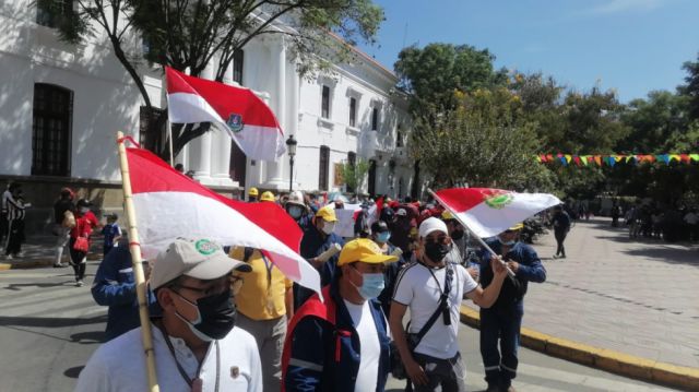 Trabajadores de ex Sedeca ingresan en huelga de hambre en busca de la restitución a sus fuentes laborales