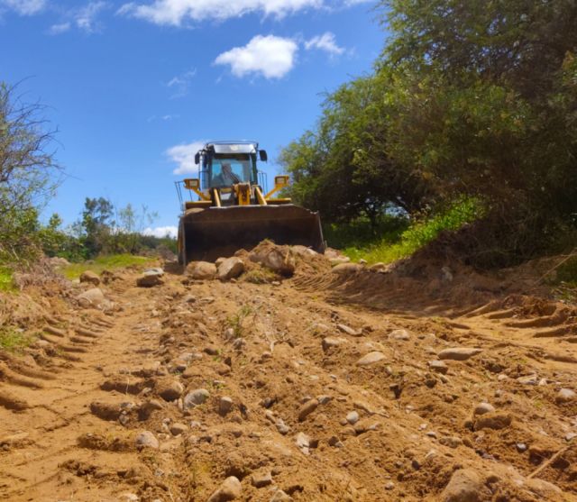 Tarija: Alcaldía abre 3 kilómetros de camino en San Mateo 