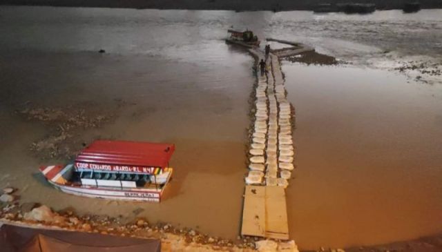 Crean un puente sobre el río en la frontera Bermejo - Aguas Blancas (Fotos)