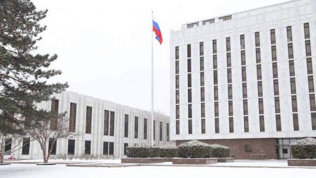 Rusia pide a EEUU abandonar medidas antidiplomáticas