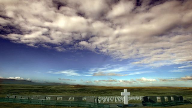 "Malvinas nos une": Argentina conmemora los 40 años de la guerra