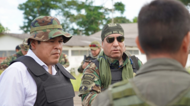 Evo acusa al director de la Felcn de querer inculparlo con el narcotráfico