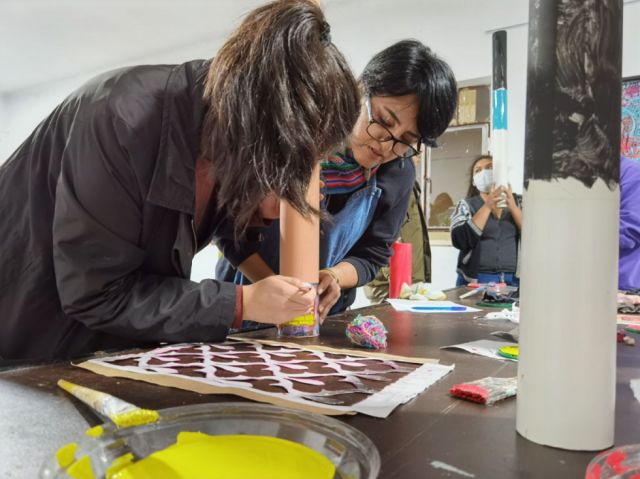 Patricia Ibáñez guiando el proceso