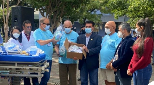 Tarija: Donan equipamiento para el hospital San Antonio 