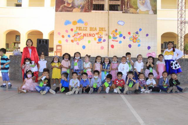 Kinder Tercera Orden Franciscana, primera sección B, con la profe Eliana