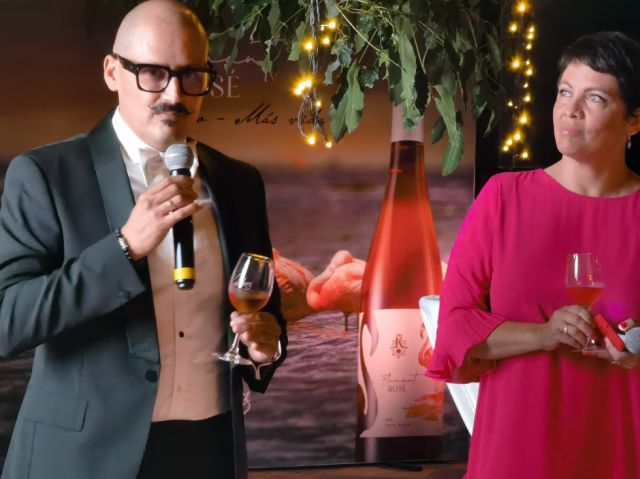 Franz Kohlberg, embajador de la marca, y Ana Cordara, comunicadora