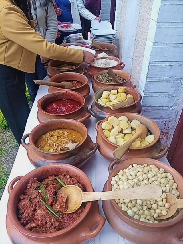 El Buffet Criollo Regional de Sabores de Rocío