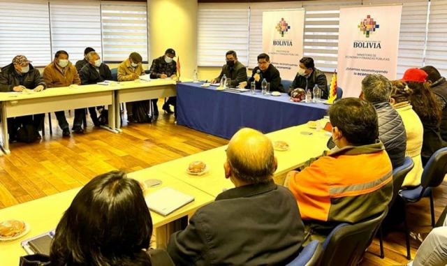 ‘Insultante’ e ‘insuficiente’, así tildan dirigentes la propuesta de incremento salarial de 1,5%