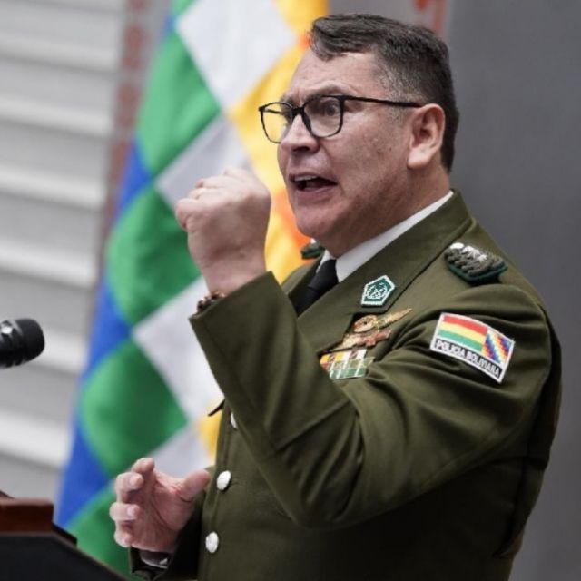 Desde el MAS piden el cambio del Comandante de la Policía