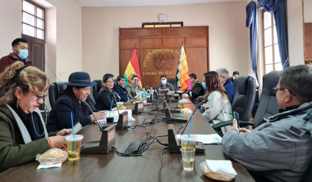 Designación del nuevo Defensor del Pueblo se define este mes