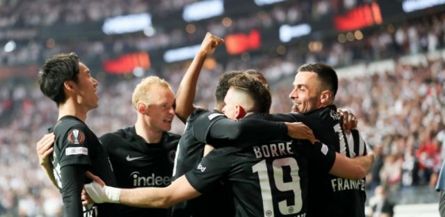 Santos Borré pone al Frankfurt en la final de la Europa League