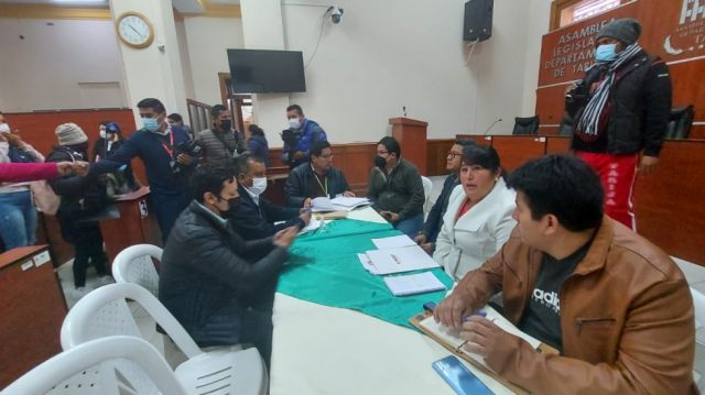 ALDT: Denuncias y acusaciones anteceden reunión de bancadas 