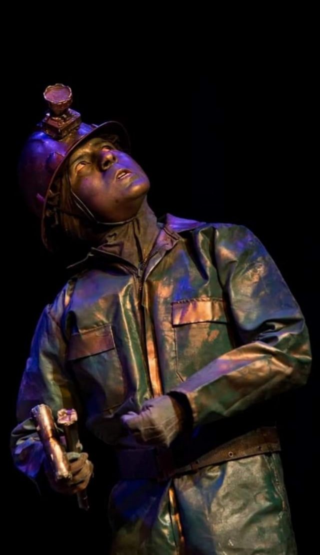 Sadid en la obra “Monumentos”.