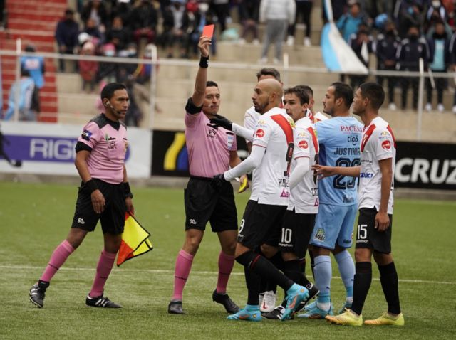 Jordy Alemán es candidato a dirigir la final del torneo