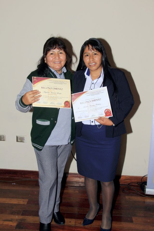 Lic. Miguelina Mamani y Lic. Sandra Montoya