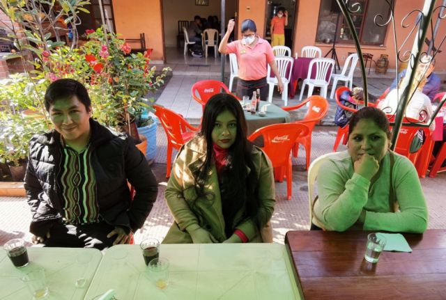 José Enrique Mamani, Gabriela Tolaba y María Montero.