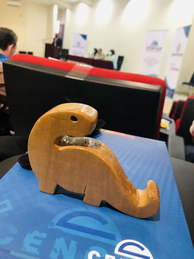“Dino Ofi”, un regalo hecho por su novio.