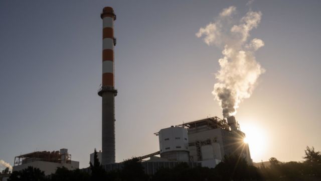 Aprueban cerrar una planta fundidora en Chile