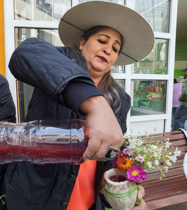 Corpus Christi: lucen las copas de ajipa en el Mercado Central