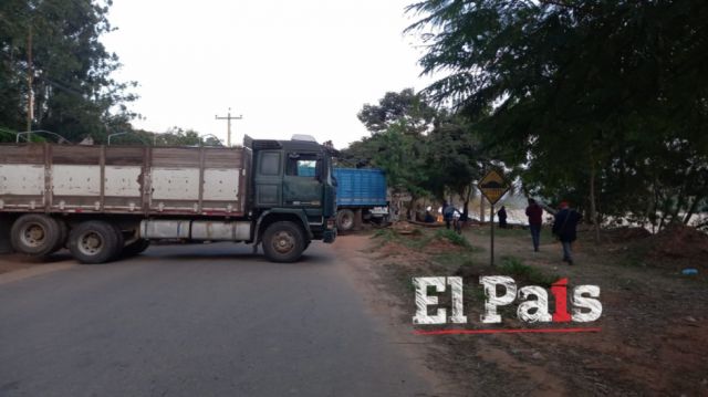 Bermejo da cuarto intermedio y levanta bloqueos de carreteras
