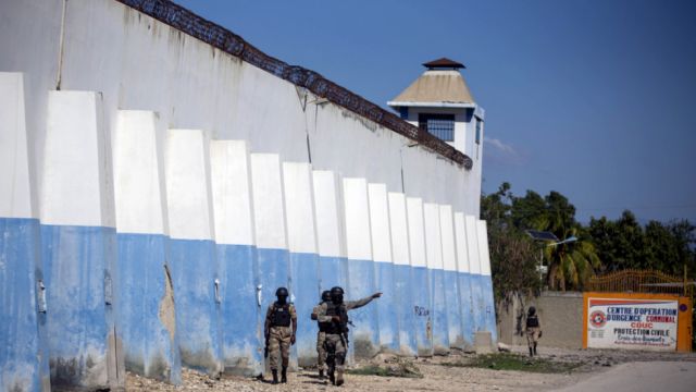 Mueren de hambre decenas de presos en Haití por la falta de comida y agua en las cárceles