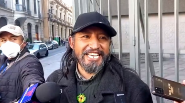 Inca responde al diputado Arispe: Mañana va a decir que mi padrino de torta era Carlos Mesa
