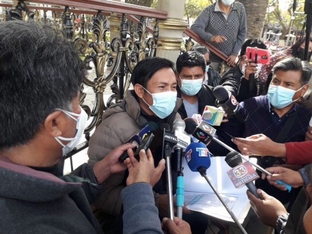 Tarija: Weenhayeks inician bloqueo de la Ruta 9