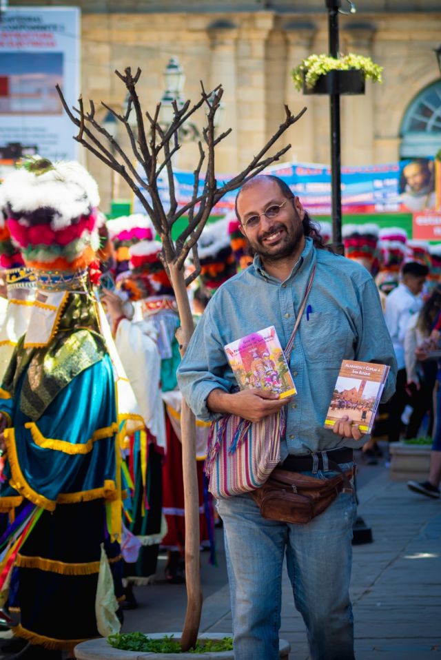 Los Sueños: "A esta altura ya no se puede tener un solo libro de San Roque"