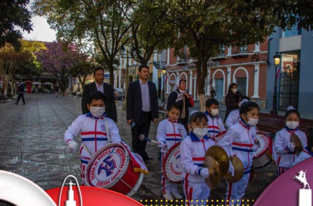 Entrega de obras y actos protocolares marcan los 448 años de Tarija