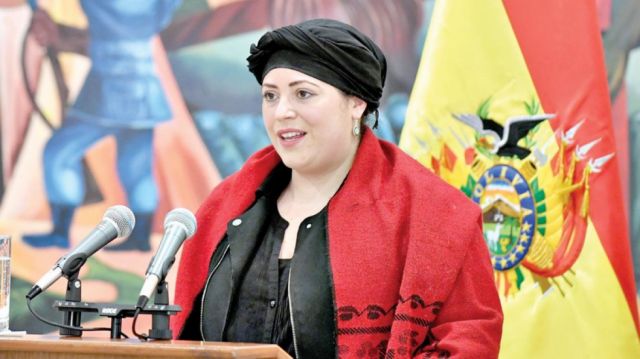 Prada señala que buscan desestabilizar al gobierno