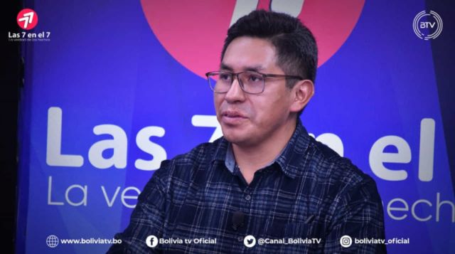 Mamani: La bolivianización ha fortalecido la economía 