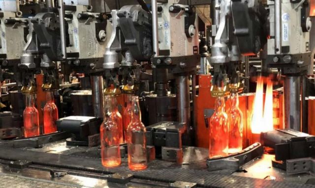 Tarija: SEDEM acuerda con La Cascada proveer 12,6 millones de botellas