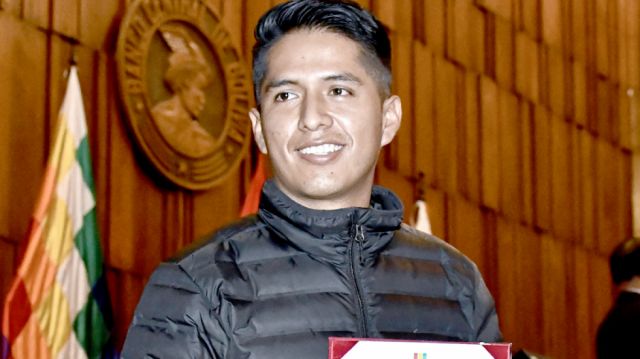 Andrónico: no es necesario investigar los "narcoaportes"