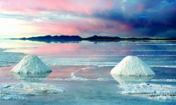 Autoridades de Bolivia y Perú plantean puente aéreo entre Cusco y Uyuni para fortalecer el turismo