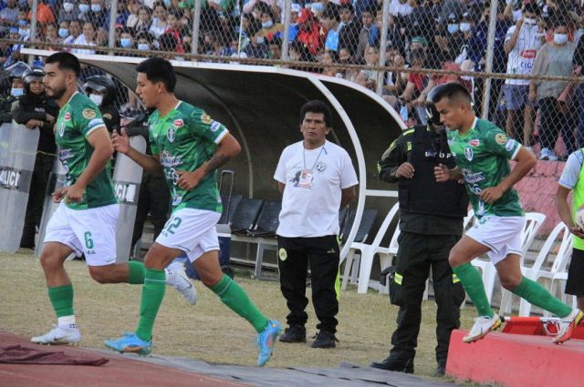Real Tomayapo recibe a un debilitado Real Santa Cruz