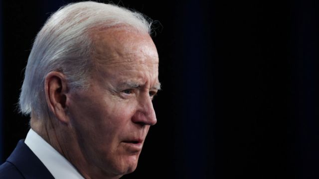 Biden da positivo por covid-19