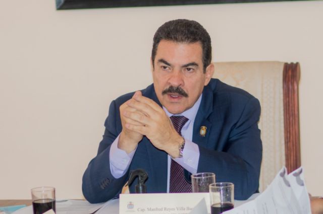 Califican de "burla" la sentencia para Manfred