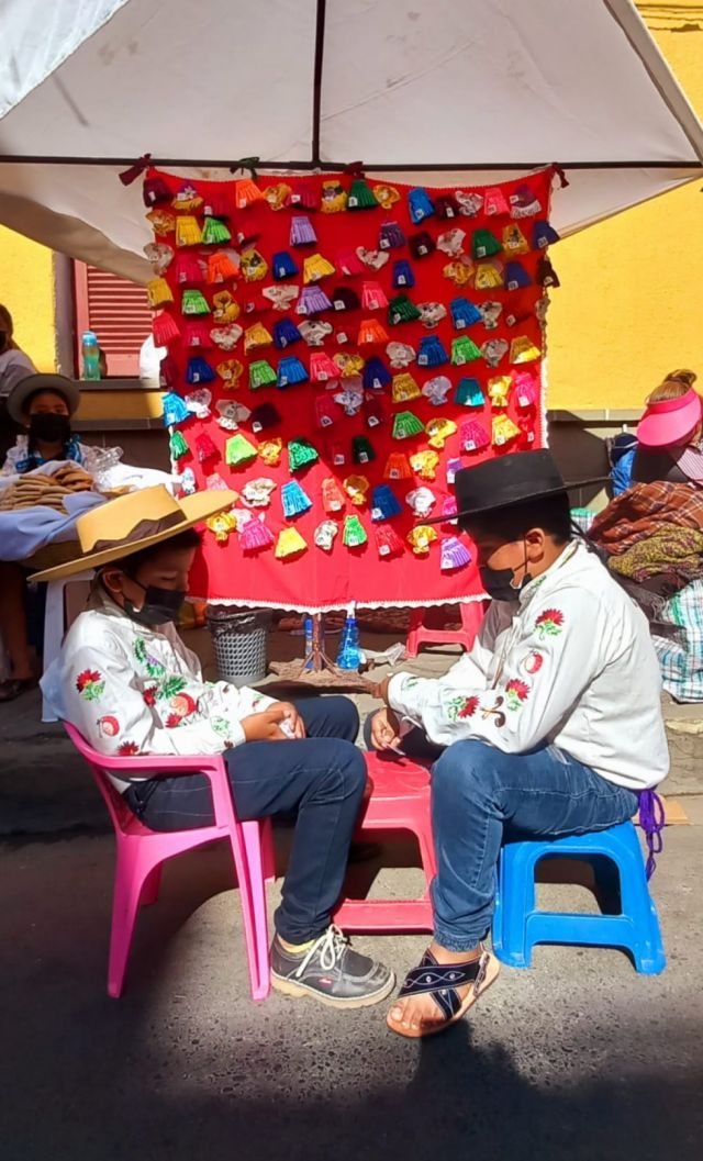 Niños jugando al Suerte sin Blanca