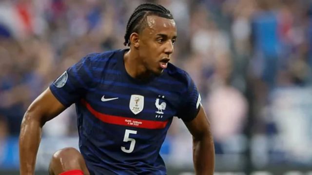 Koundé:  "Xavi es gran parte de que  haya llegado al Barcelona"