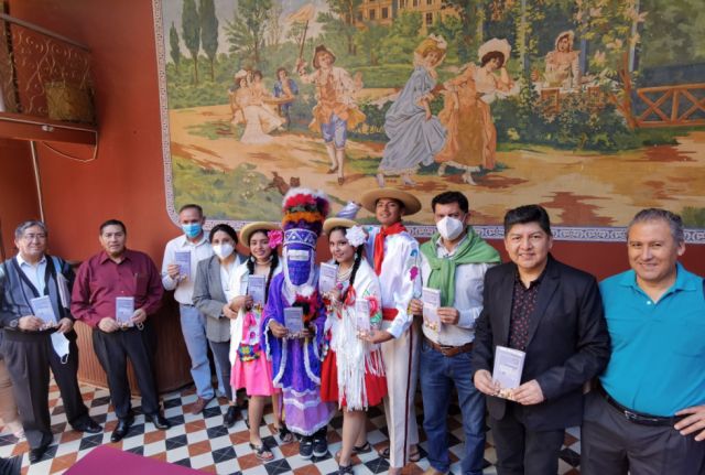 Milton Chire, Walter López, Carlos Durán Saavedra, Susana Bejarano, intérpretes del Ballet Fortaleza, Pablo Pizarro, David Aruquipa y Waldo Oropeza.