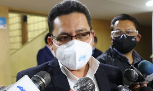 Fiscalía acusa al exgerente de Entel, Eddy Luis Franco, por dos delitos y pide 10 años de cárcel