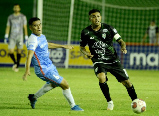 Tomayapo cayó por la mínima en su visita al club Blooming