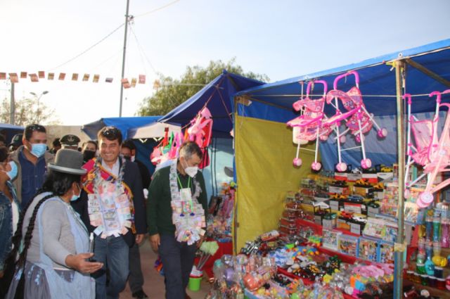 La Feria de Santa Anita logró mover unos 200 mil bolivianos 