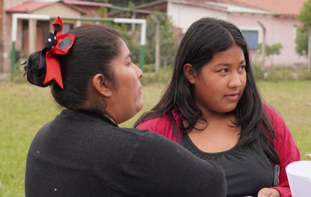 Lizbeth y el sueño de evitar el uso de plásticos en su comunidad